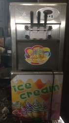 Продам фризер мороженный аппарат bingzhile bql 925